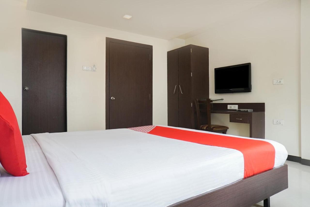 Hotel Oyo 10329 Ivy 3*